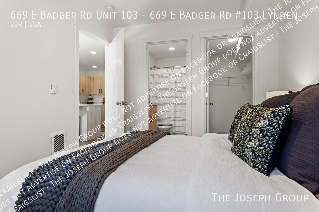 669 E Badger Rd #103 - Photo 7 of 28