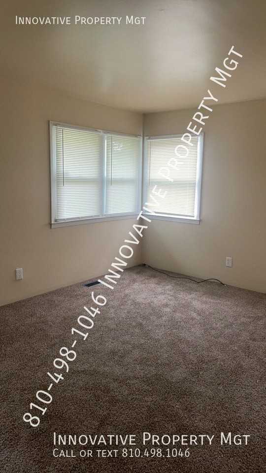 3236 Risedorph Ave - Photo 3 of 39
