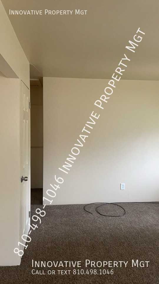 3236 Risedorph Ave - Photo 7 of 39