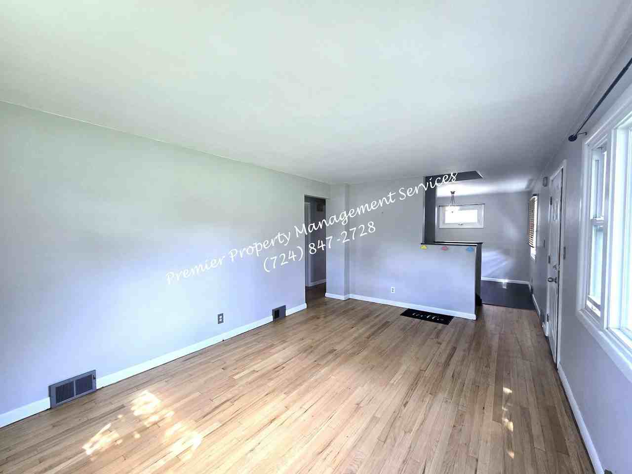 639 Cohasset Drive - Photo 5 of 35