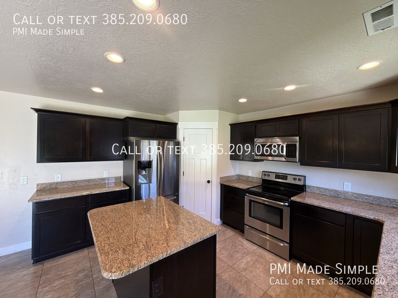 2022 S Meadow Marsh Dr - Photo 2 of 37