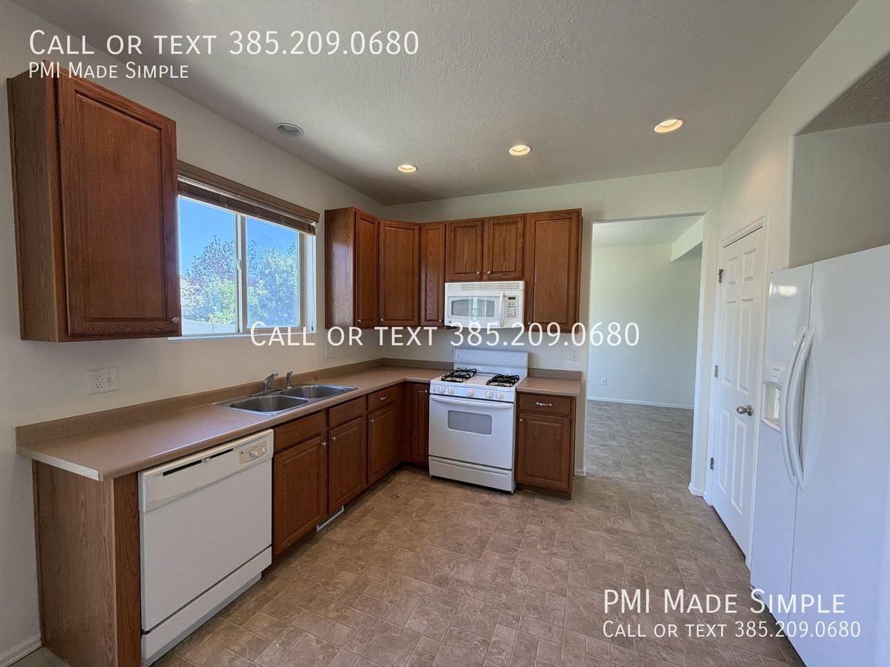 149 S 2035 W - Photo 5 of 35