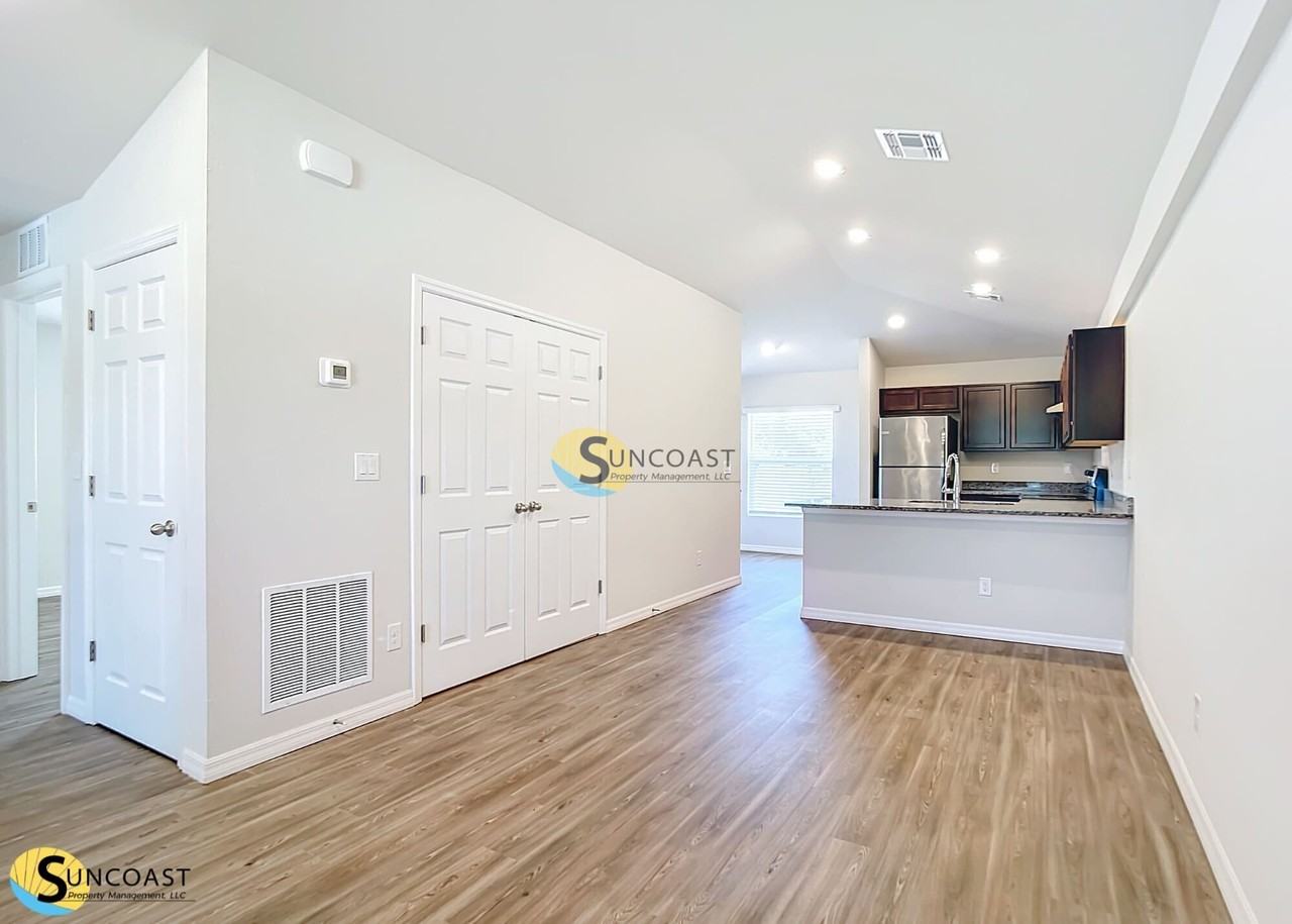 12324 Buffing Rd - Photo 3 of 22