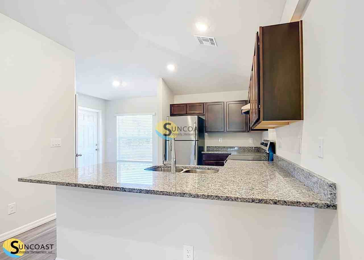 12324 Buffing Rd - Photo 5 of 22