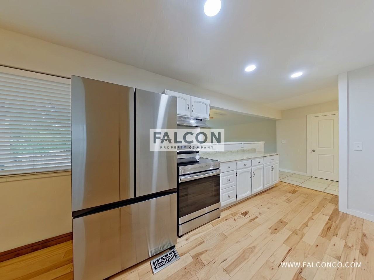 6010 Mach 1 Dr - Photo 5 of 31