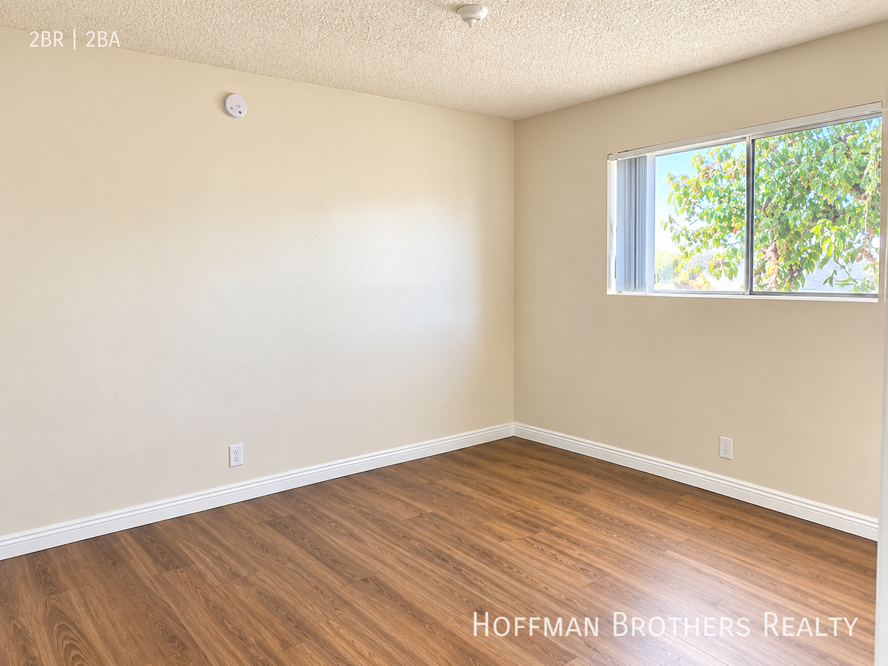 12021 Allegheny St #24 - Photo 4 of 10