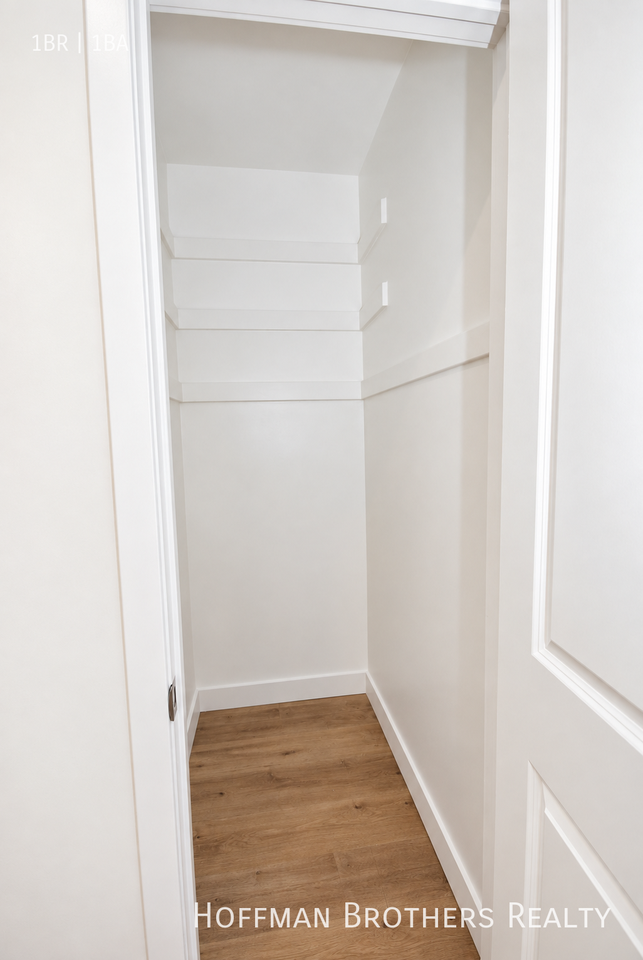 1315 N Formosa Ave - Photo 6 of 12