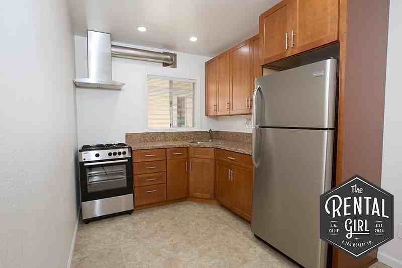 40 Rose Ave #2 - Photo 5 of 16