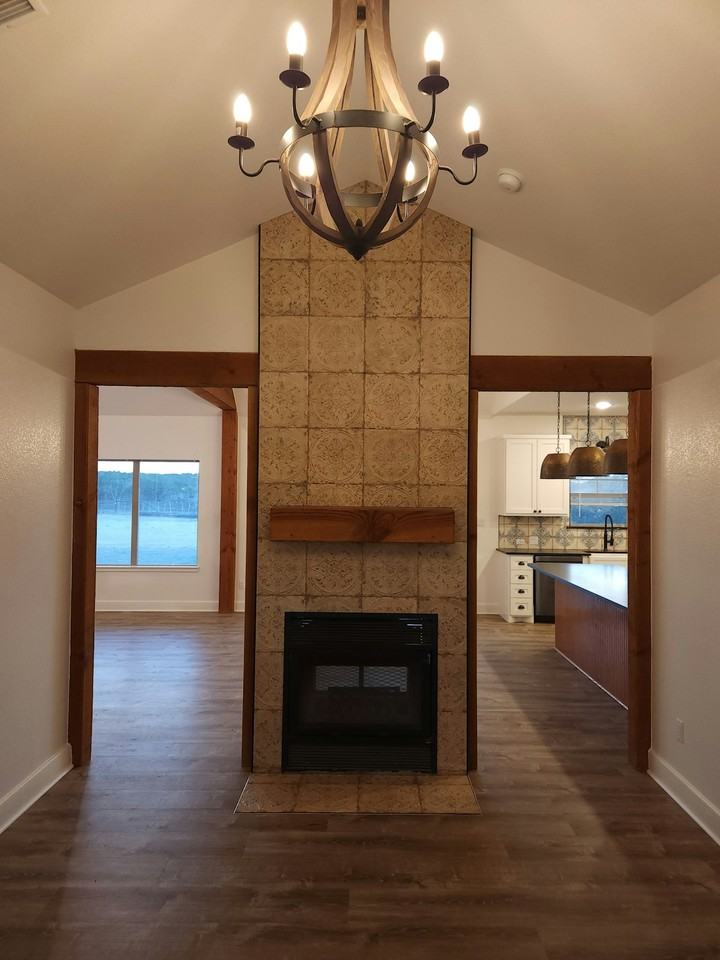 1841 County Road 224 - Photo 2 of 9