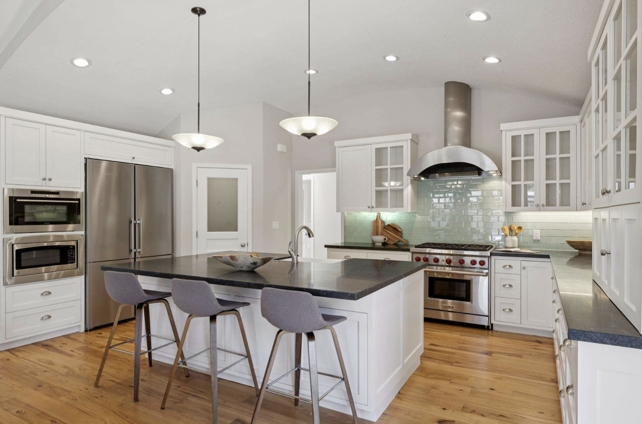 3260 Rohrer Drive - Photo 4 of 5