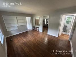 featured image of 2510 4th Ave E