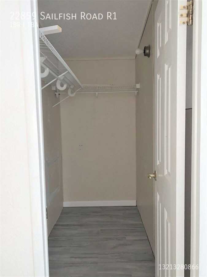 22859 Sailfish Rd - Photo 2 of 10