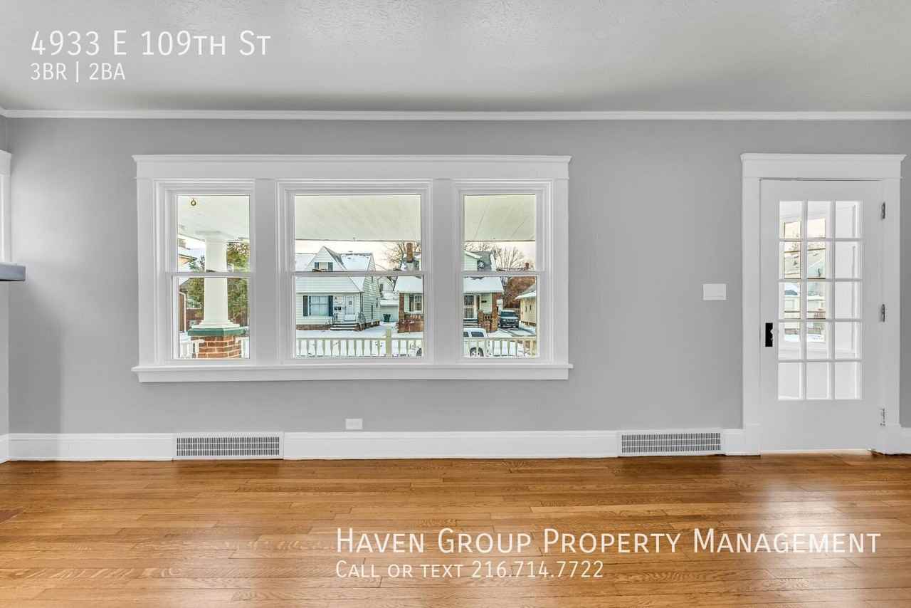 4933 E 109th St - Photo 3 of 24