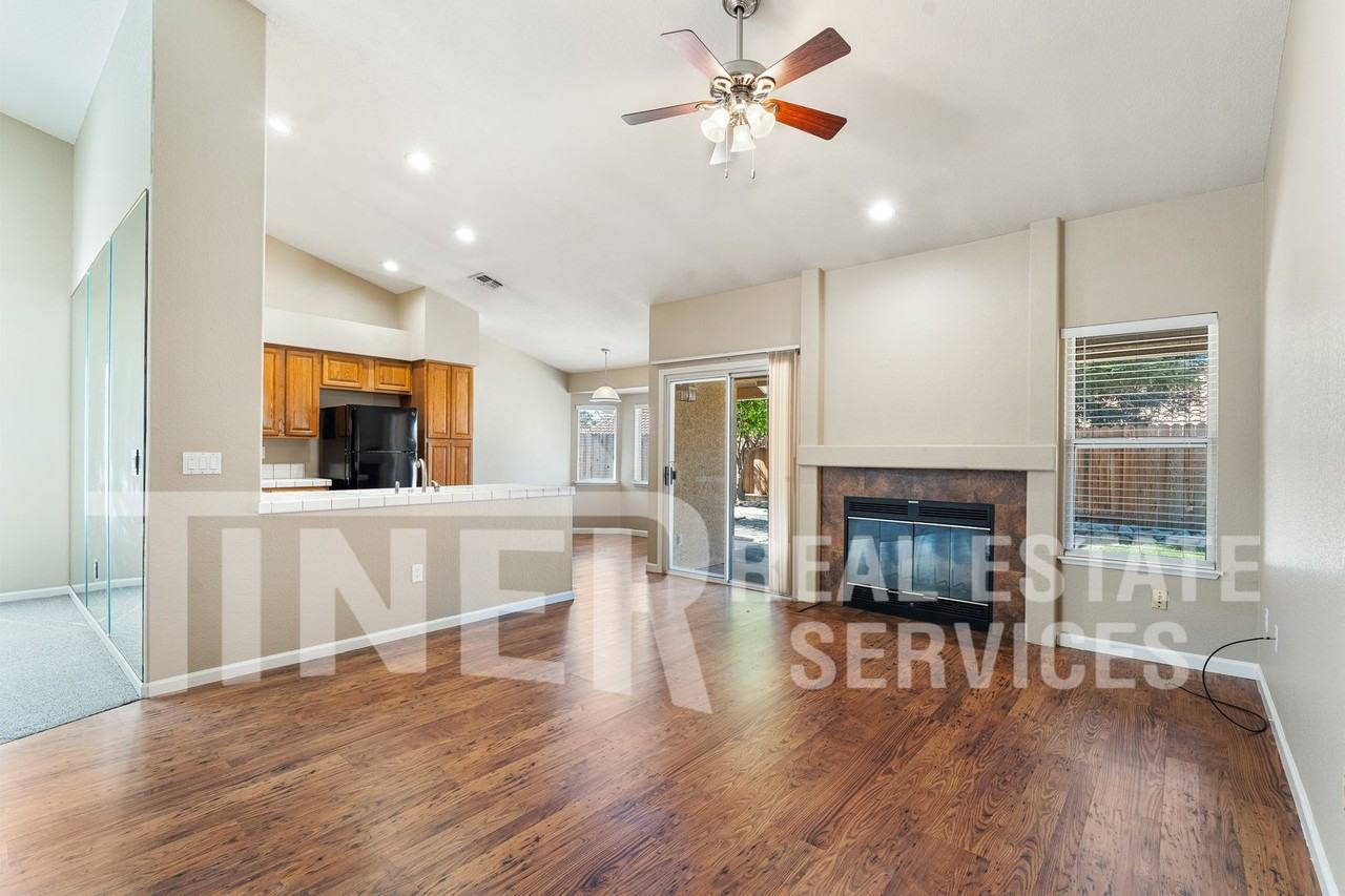 5148 Camden Rd - Photo 3 of 27