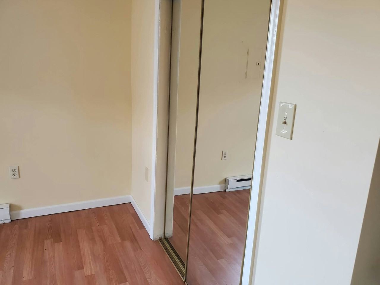 902 Spring Garden St, Unit 2 - Photo 2 of 8