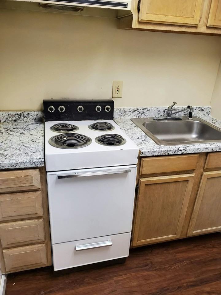 902 Spring Garden St, Unit 2 - Photo 5 of 8