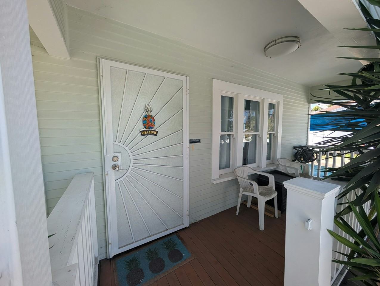 4778 West Mountain View Drive - Photo 2 of 20