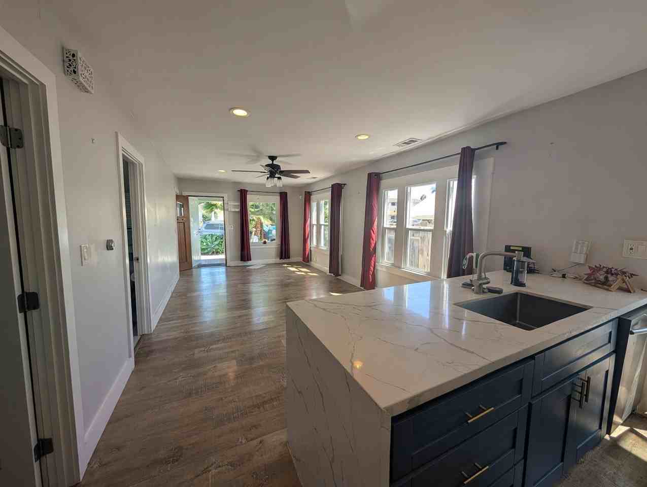 4778 West Mountain View Drive - Photo 5 of 20