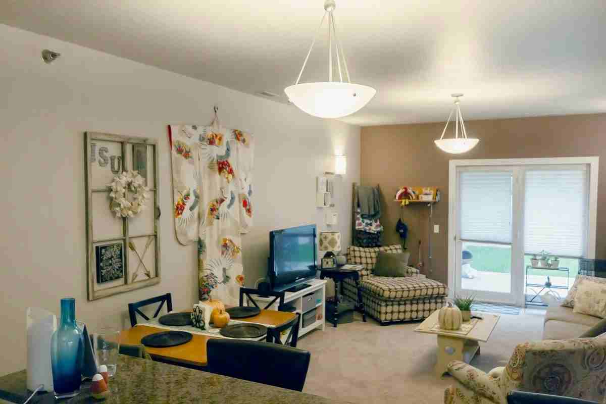 211 Lynn Avenue, Unit 214 - Photo 6 of 11