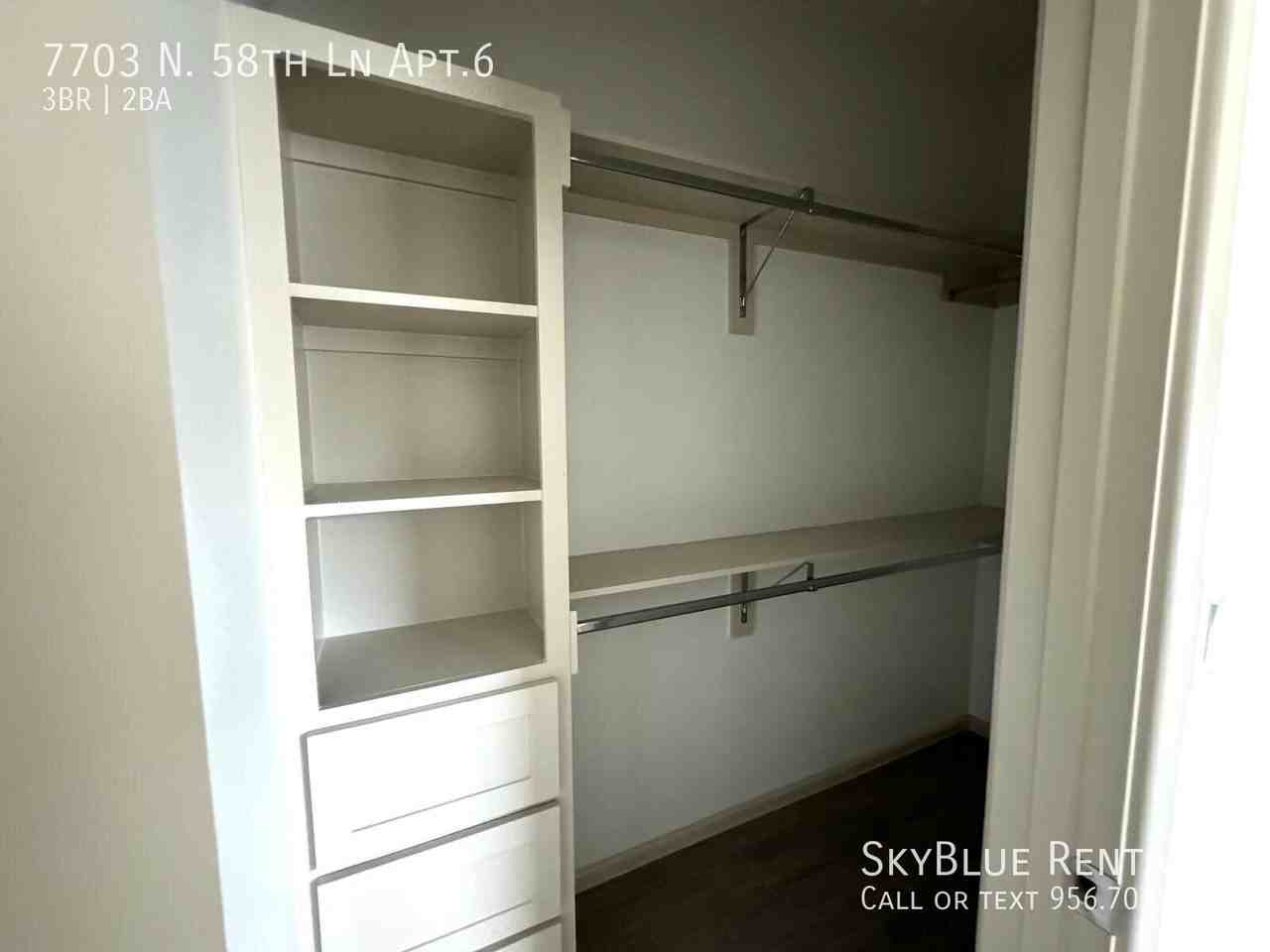 7703 N 58th Ln Apt 6 - Photo 4 of 11