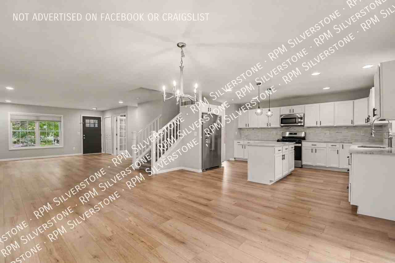 829 N Dorchester Ave - Photo 6 of 29
