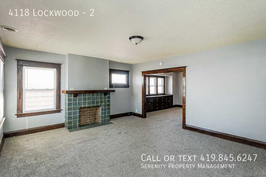 4118 N Lockwood Ave #2 - Photo 2 of 17