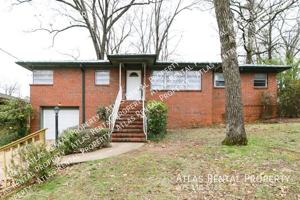 featured image of 817 Hickory Dr