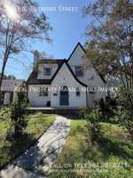 featured image of 2707 N Roxboro St