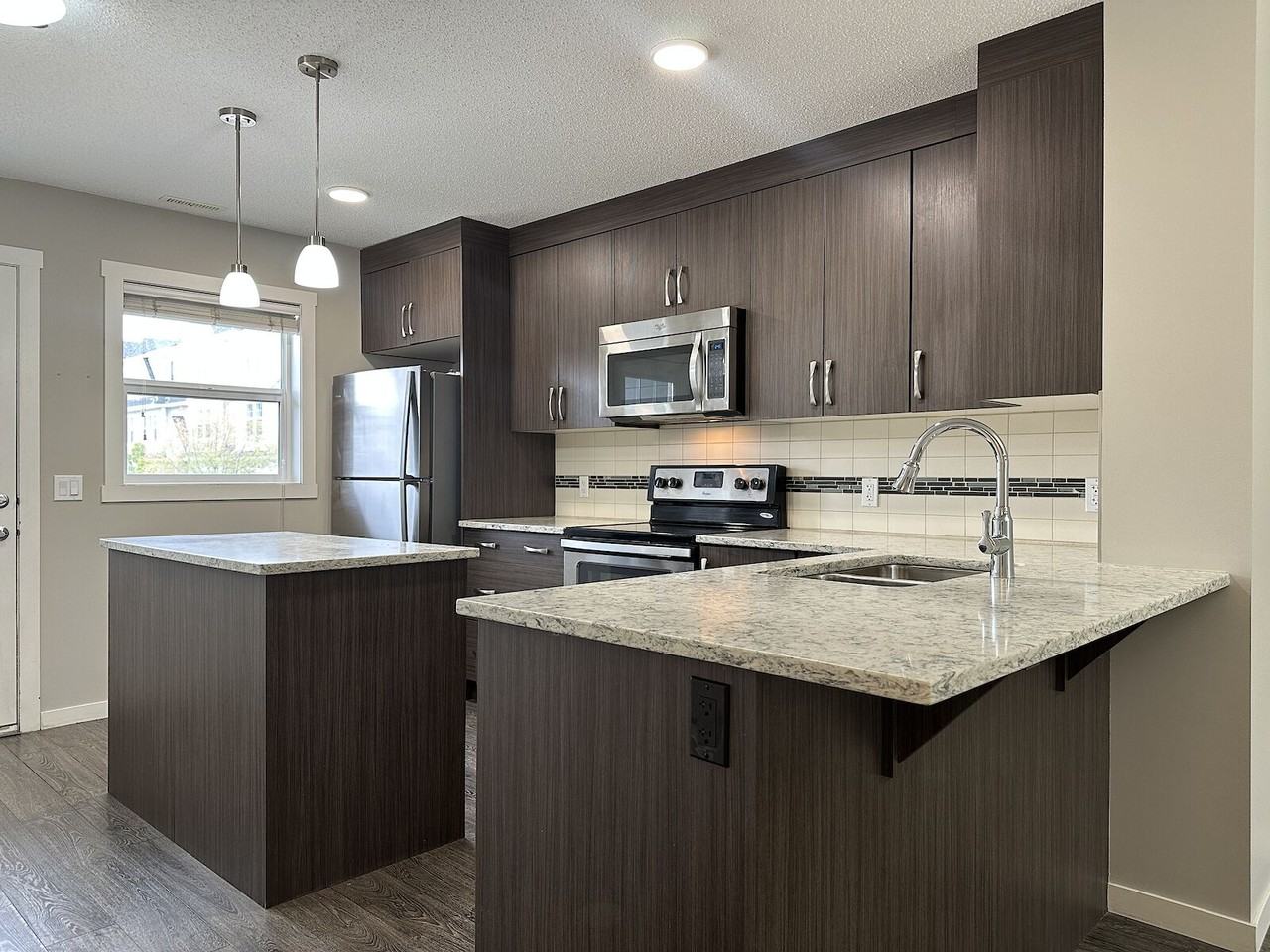54 Auburn Bay Link Se - Photo 3 of 24