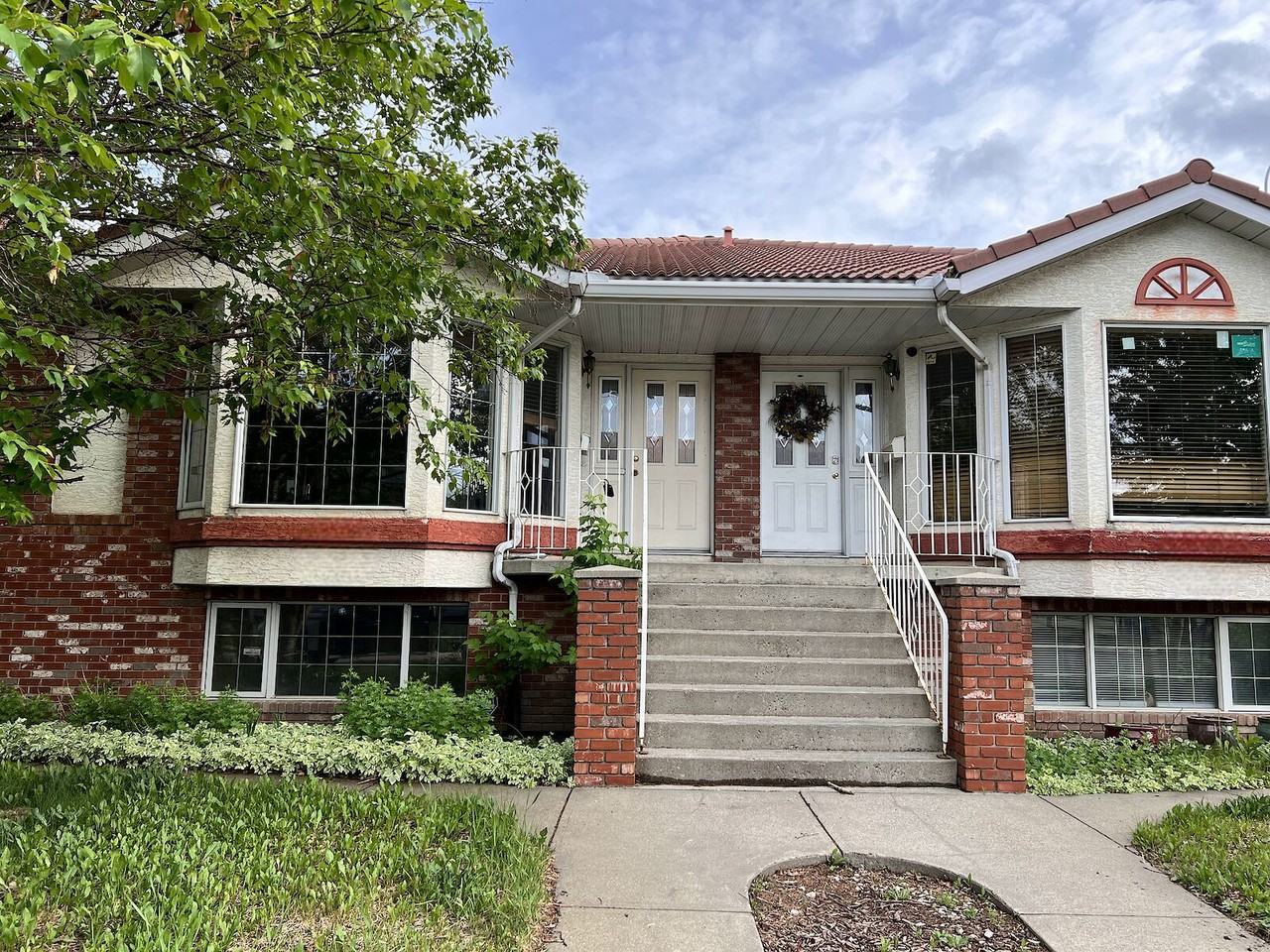 1433 19 St Nw