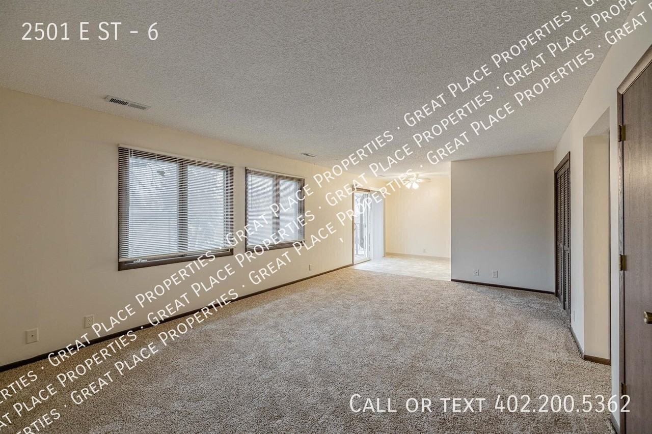 2501 E St #6 - Photo 7 of 24
