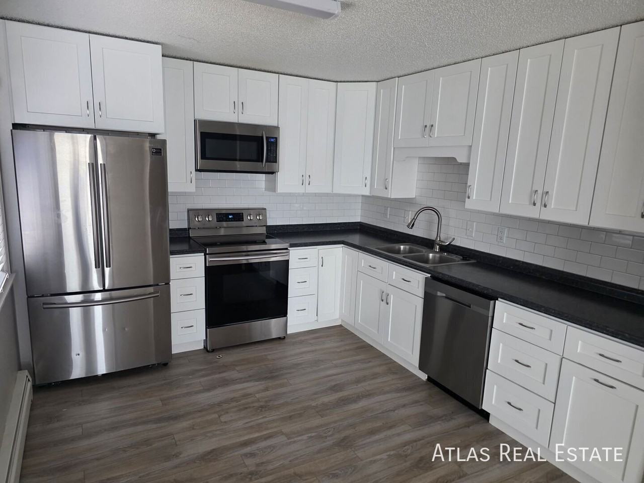 3043 17th Ave #104 - Photo 4 of 17