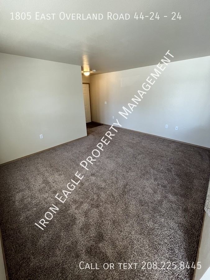 1805 E Overland Rd #24 - Photo 2 of 22
