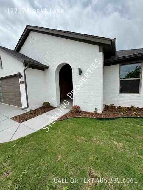 17717 Horne Ln - Photo 2 of 31
