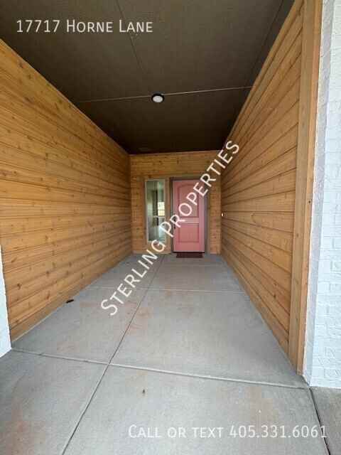 17717 Horne Ln - Photo 3 of 31