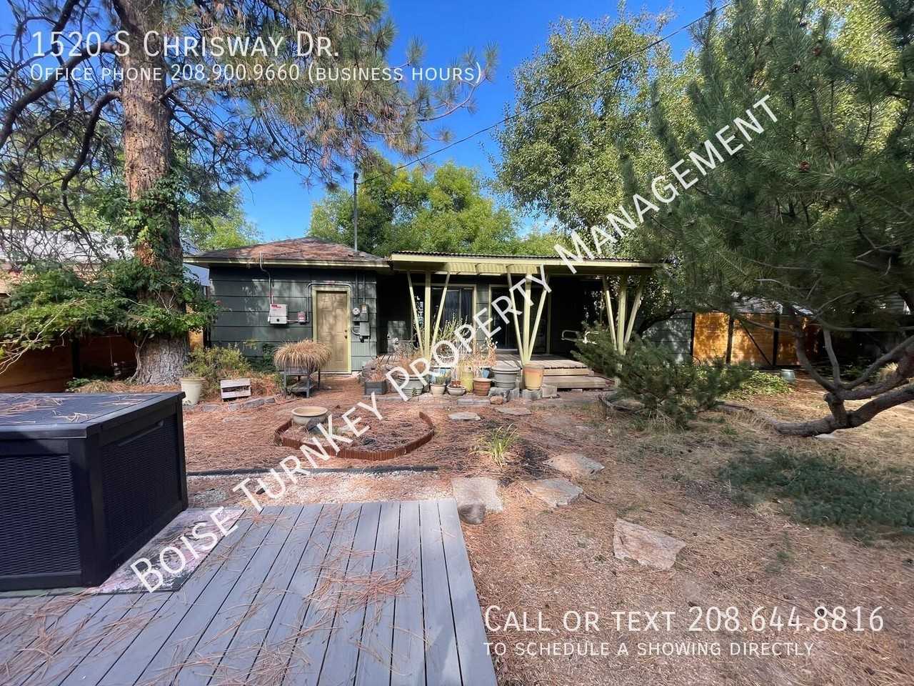 1520 S Chrisway Dr - Photo 6 of 32
