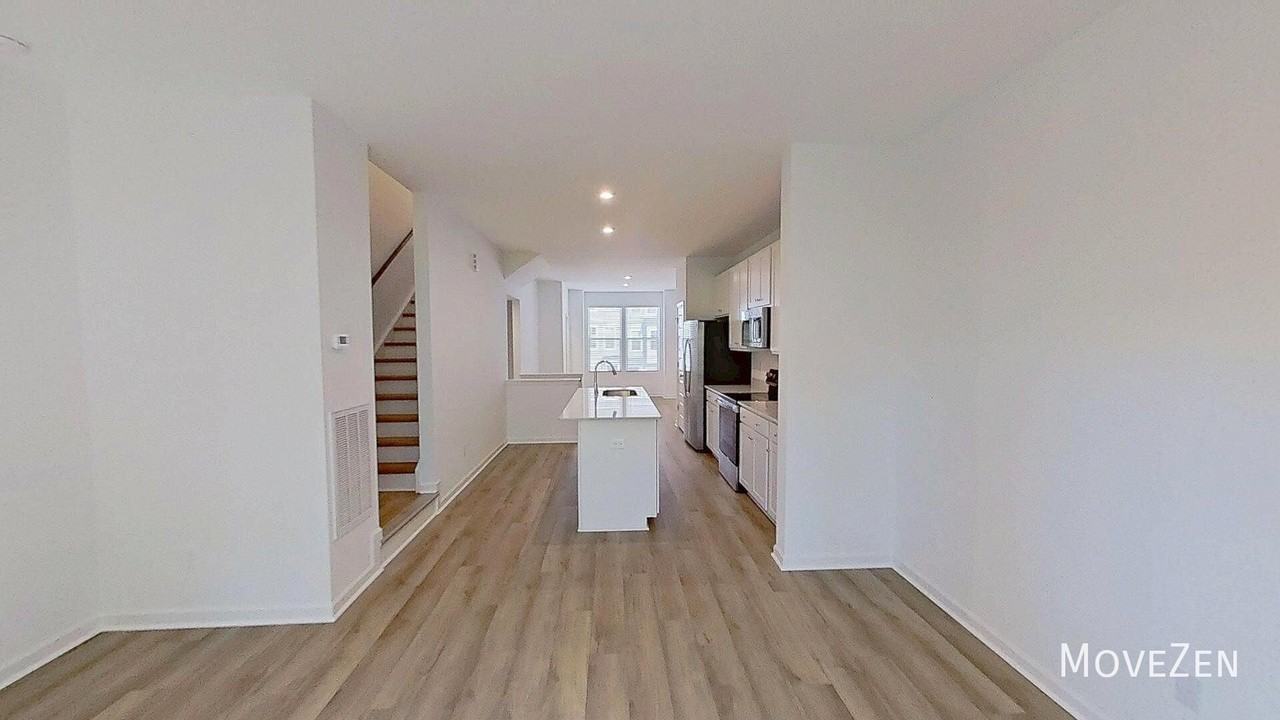 904 Formby Way - Photo 6 of 43