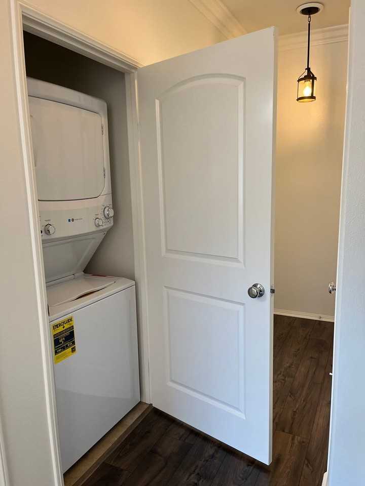 34770 Carina Pl - Photo 7 of 12