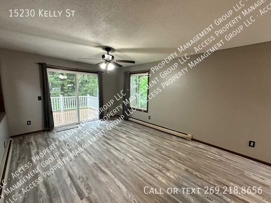 15230 Kelly St - Photo 7 of 36