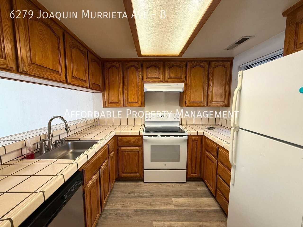 6279 Joaquin Murieta Ave #B - Photo 6 of 22
