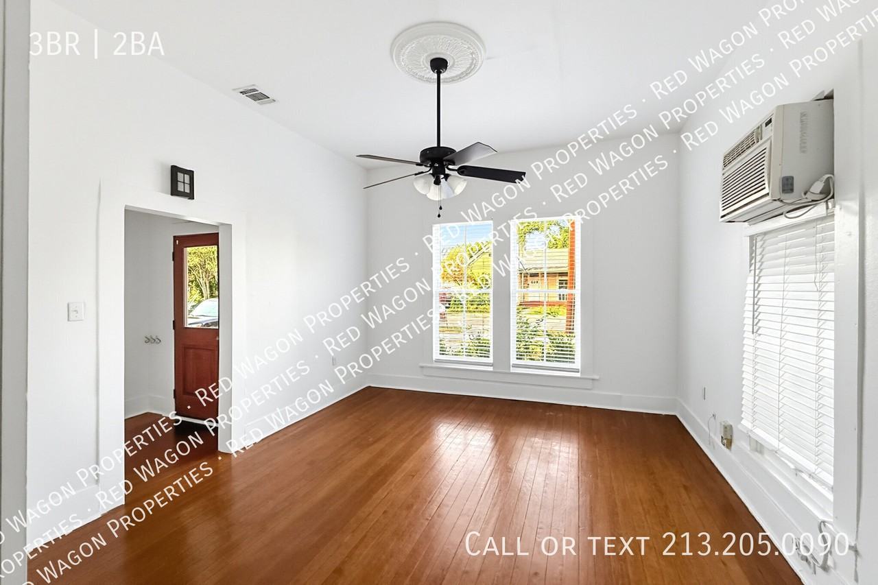 220 Leigh St #1 - Photo 3 of 19