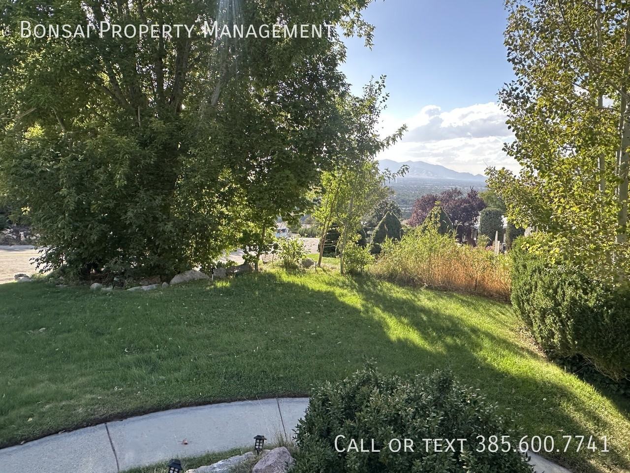 3281 E Fortuna Dr - Photo 3 of 42