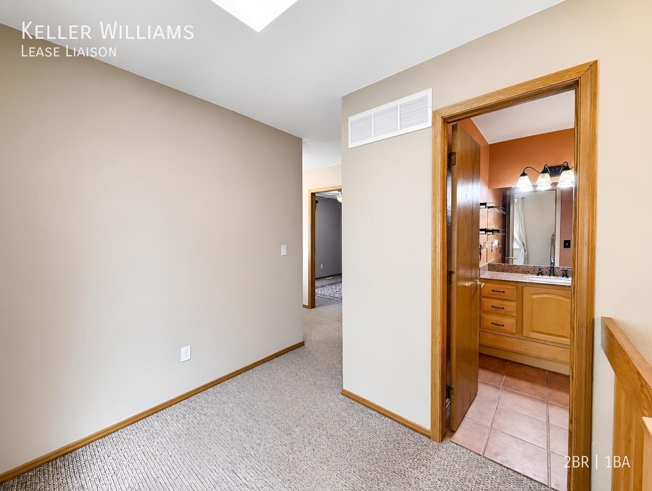 8310 Miller Ct - Photo 5 of 30