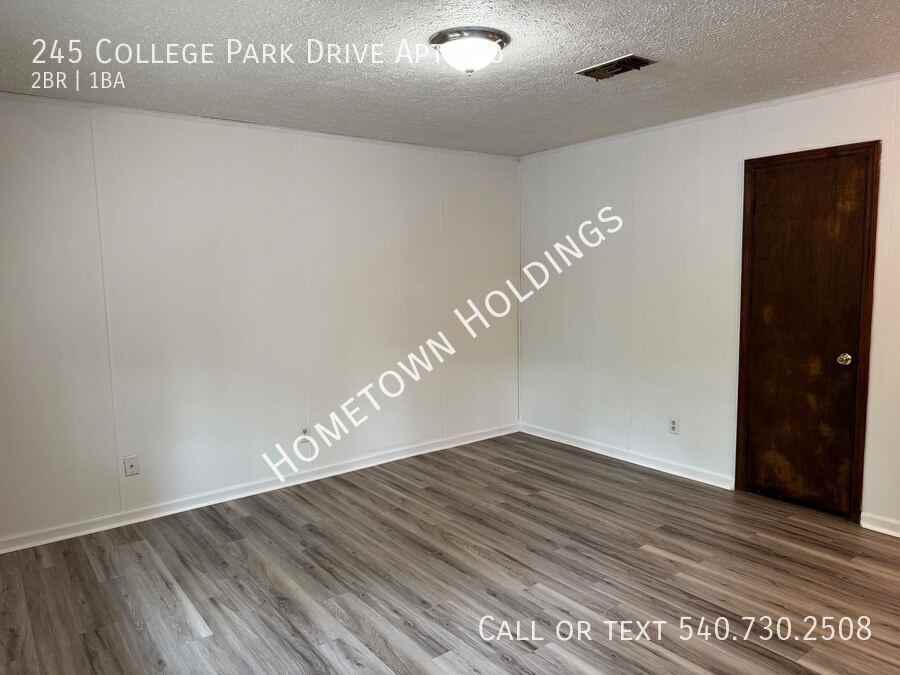 245 College Park Dr #6 - Photo 6 of 7