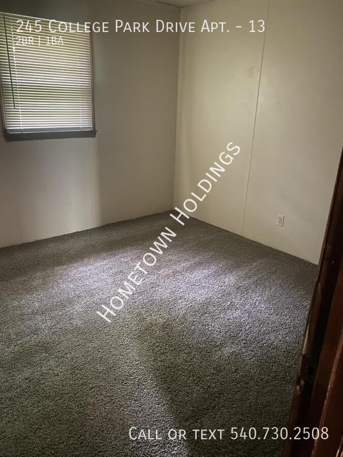 245 College Park Dr #13 - Photo 7 of 7