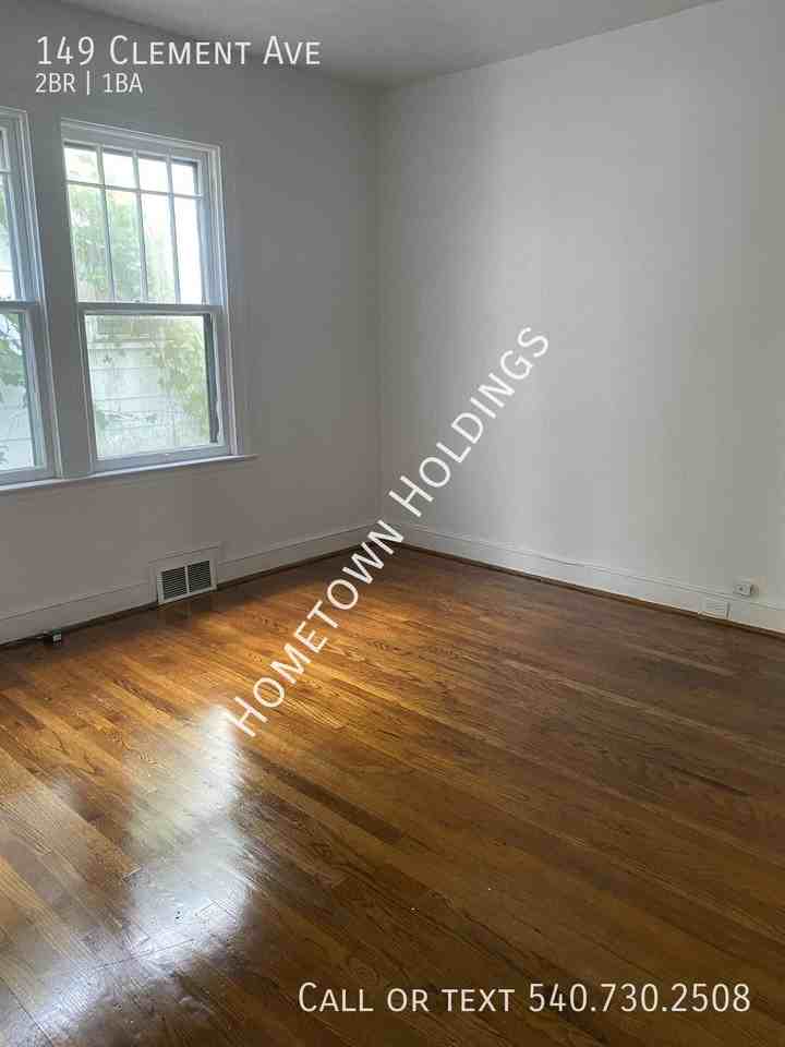 149 Clement Ave - Photo 5 of 18