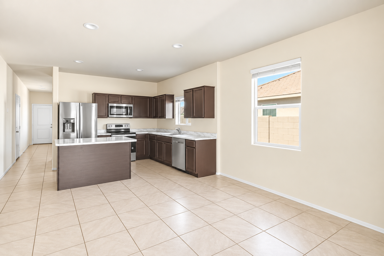 1317 W Byrd Ave - Photo 6 of 26