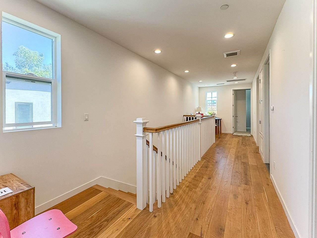 10833 Tabor St - Photo 4 of 17