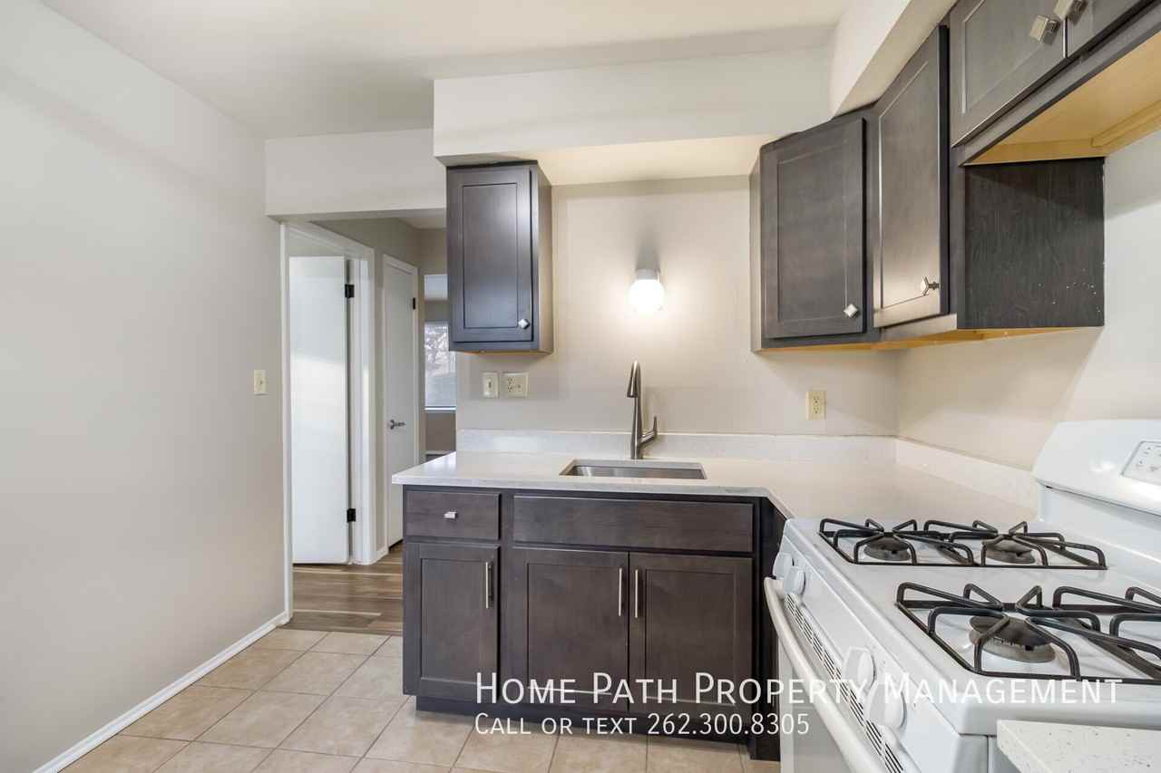 W166N9182 Grand Ave #4 - Photo 6 of 12
