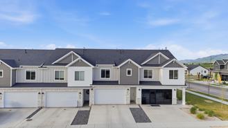613 W 550 N - Photo 1 of 1